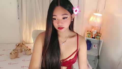Snapshot of binnie_katchins chatting on June 8, 7:58 pm binnie_katchins online show from June 8, 7:58 pm