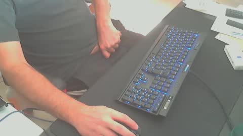 Snapshot of biparislove chatting on October 18, 10:38 am BigDick online show from October 18, 10:38 am