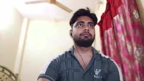 Snapshot of birbikrom104 chatting on November 9, 4:49 pm birbikrom104 online show from November 9, 4:49 pm