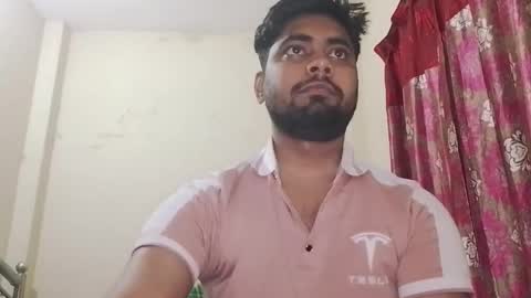 Snapshot of birbikrom104 chatting on November 15, 3:30 pm birbikrom104 online show from November 15, 3:30 pm