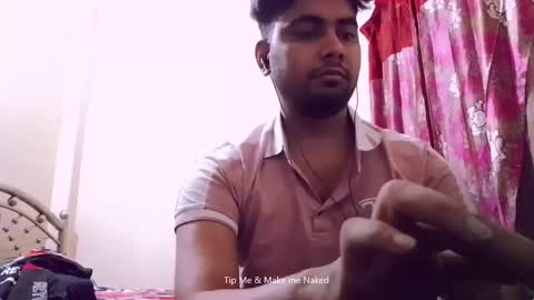 Snapshot of birbikrom104 chatting on November 29, 2:42 pm birbikrom104 online show from November 29, 2:42 pm