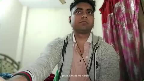 Snapshot of birbikrom104 chatting on December 14, 6:52 am birbikrom104 online show from December 14, 6:52 am