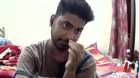 Snapshot of birbikrom104 chatting on May 11, 5:13 am birbikrom104 online show from May 11, 5:13 am