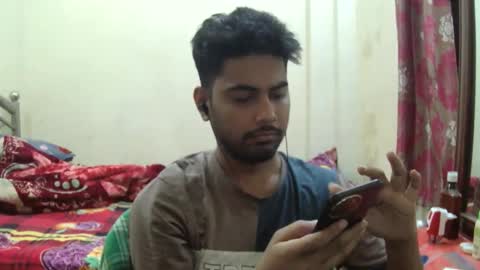 Snapshot of birbikrom104 chatting on May 14, 7:48 am birbikrom104 online show from May 14, 7:48 am