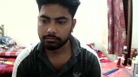 Snapshot of birbikrom104 chatting on May 19, 5:03 am birbikrom104 online show from May 19, 5:03 am