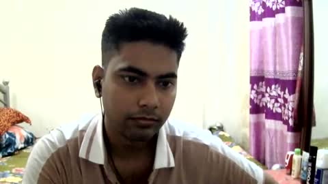 Snapshot of birbikrom104 chatting on June 11, 7:39 am birbikrom104 online show from June 11, 7:39 am
