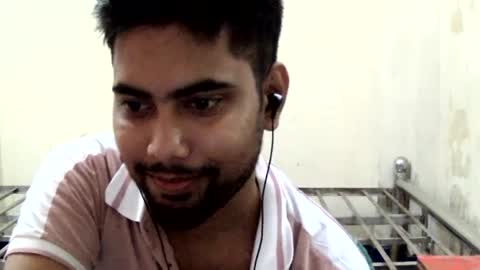 Snapshot of birbikrom104 chatting on June 24, 4:55 am birbikrom104 online show from June 24, 4:55 am