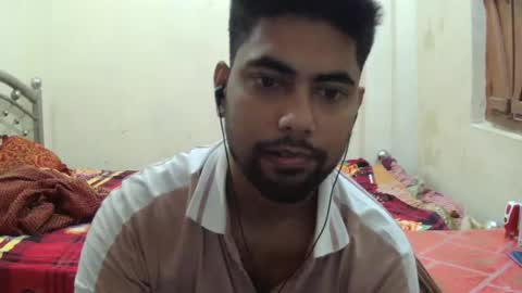 Snapshot of birbikrom104 chatting on June 25, 5:56 am birbikrom104 online show from June 25, 5:56 am