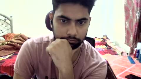 Snapshot of birbikrom104 chatting on July 1, 4:29 pm birbikrom104 online show from July 1, 4:29 pm