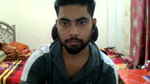 Snapshot of birbikrom104 chatting on July 5, 8:10 am birbikrom104 online show from July 5, 8:10 am