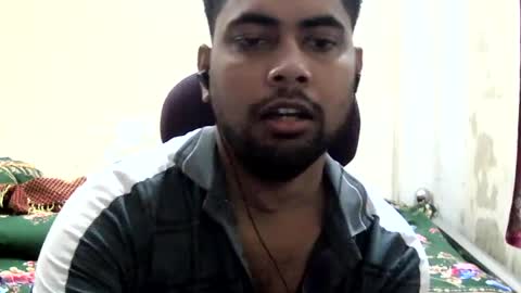Snapshot of birbikrom104 chatting on July 18, 7:23 am birbikrom104 online show from July 18, 7:23 am