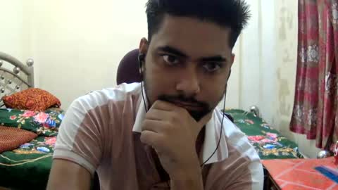 Snapshot of birbikrom104 chatting on July 26, 5:59 am birbikrom104 online show from July 26, 5:59 am