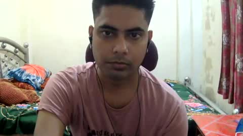 Snapshot of birbikrom104 chatting on July 29, 10:24 am birbikrom104 online show from July 29, 10:24 am