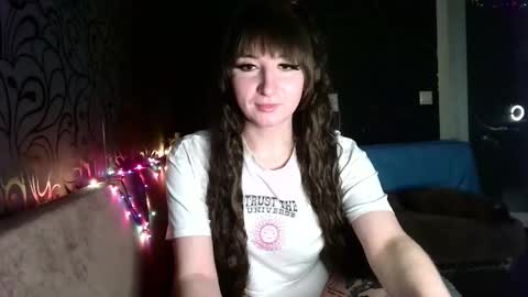 birdie_kiss online show from February 10, 9:41 pm