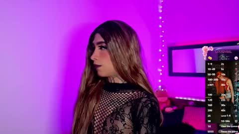 Snapshot of bitch_capelli chatting on November 15, 10:26 pm .. .. online show from November 15, 10:26 pm