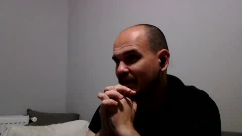 George  Maria online show from June 15, 10:01 pm