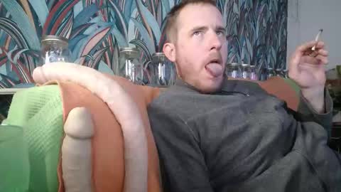 Snapshot of bizoukey15 chatting on September 24, 8:34 pm bizoukey15 online show from September 24, 8:34 pm