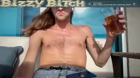 bizzybitch555 online show from July 30, 10:09 pm