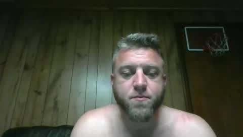 bjhancock_28 online show from May 4, 7:15 am
