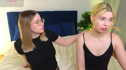 Snapshot of bjliki chatting on December 1, 2:22 pm Julia online show from December 1, 2:22 pm