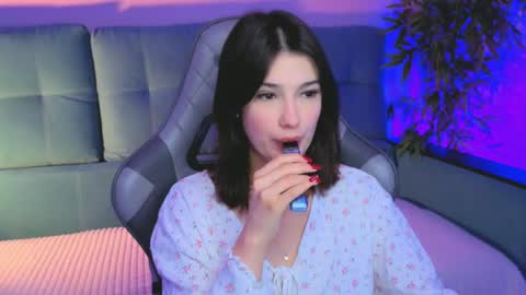 Julia online show from June 2, 2:19 pm
