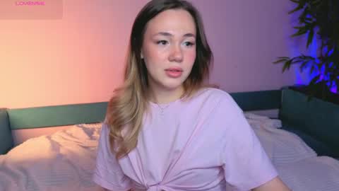 Julia online show from June 12, 8:19 pm
