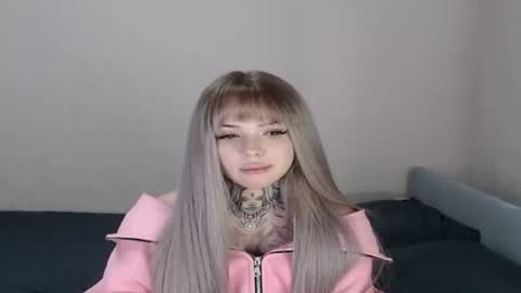 Snapshot of bklfeya chatting on October 10, 12:15 pm bklfeya online show from October 10, 12:15 pm