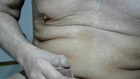 Snapshot of bkzman8 chatting on February 15, 8:01 pm bkzman8 online show from February 15, 8:01 pm