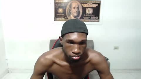 Snapshot of black30cmdick chatting on May 9, 11:59 am maquina online show from May 9, 11:59 am
