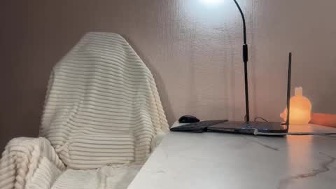 Snapshot of black_alex_ chatting on September 28, 2:00 pm Alexandra online show from September 28, 2:00 pm