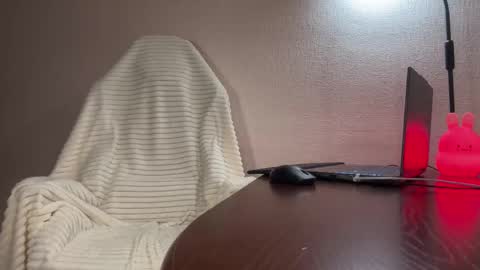 Snapshot of black_alex_ chatting on October 19, 4:40 pm Alexandra online show from October 19, 4:40 pm