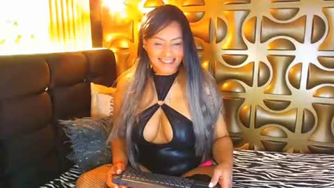 Ambar online show from July 19, 2:26 am