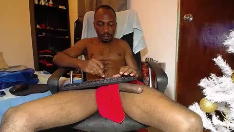 Snapshot of black_diamond_t chatting on December 22, 10:25 pm Black Diamond online show from December 22, 10:25 pm