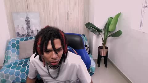 Black online show from January 7, 11:58 am