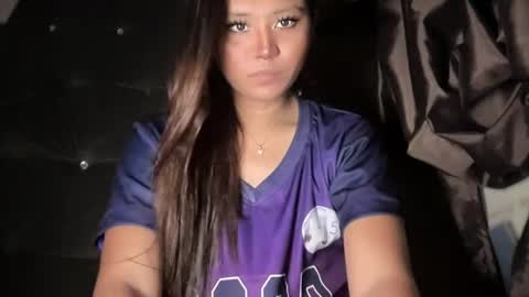 Snapshot of black_fairyxxx chatting on May 18, 4:51 am black_fairyxxx online show from May 18, 4:51 am
