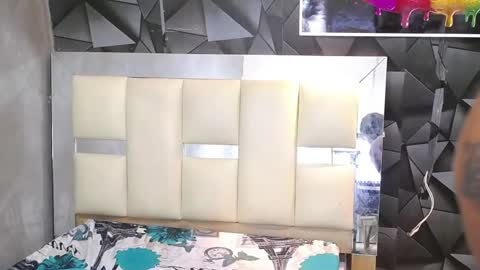 black_king_241 online show from February 1, 8:58 pm