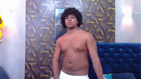 black_king_241 online show from March 11, 5:02 am