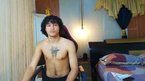 Snapshot of black_king_241 chatting on April 11, 7:51 pm black_king_241 online show from April 11, 7:51 pm