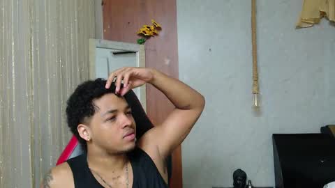 Snapshot of black_king_241 chatting on April 25, 6:05 pm black_king_241 online show from April 25, 6:05 pm