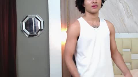 Snapshot of black_king_241 chatting on April 28, 4:28 am black_king_241 online show from April 28, 4:28 am