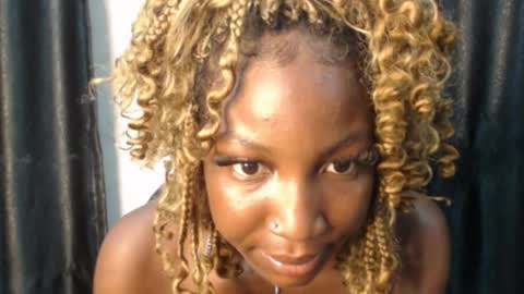 Lila online show from February 24, 8:34 am