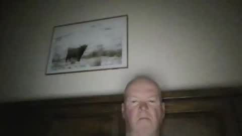 Snapshot of black_n_white4 chatting on June 4, 12:05 am black_n_white4 online show from June 4, 12:05 am