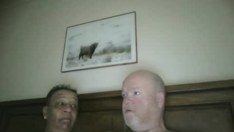 Snapshot of black_n_white4 chatting on June 13, 12:52 am black_n_white4 online show from June 13, 12:52 am