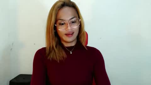 Nympha online show from April 25, 12:19 pm