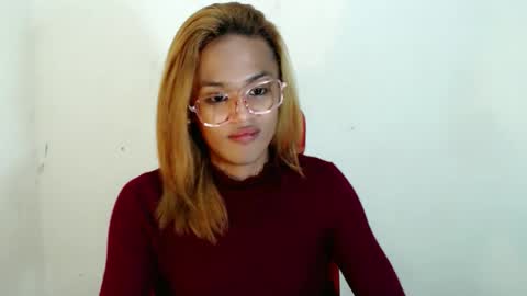 Nympha online show from April 25, 1:41 pm