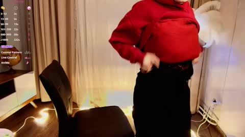 Snapshot of black_pant3r chatting on January 17, 2:38 am Mon Mon online show from January 17, 2:38 am