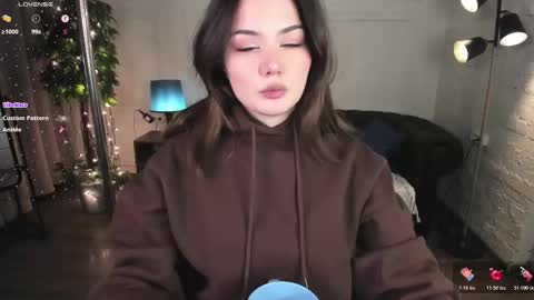 Snapshot of black_pant3r chatting on March 11, 3:23 am Mon Mon online show from March 11, 3:23 am