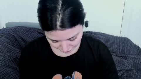 Snapshot of black_pant3r chatting on May 27, 3:36 am Mon Mon online show from May 27, 3:36 am