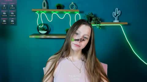 Snapshot of black_sara_ chatting on November 23, 9:42 am black_sara_ online show from November 23, 9:42 am