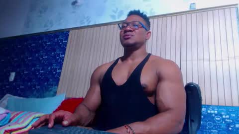 duglas online show from February 25, 6:39 pm